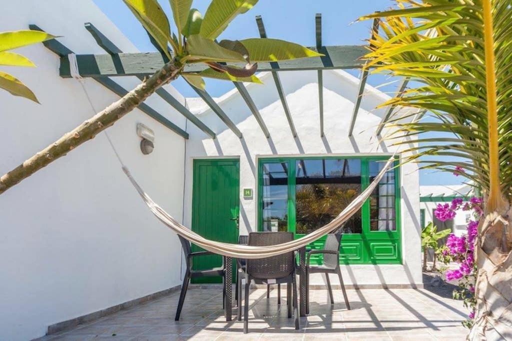 Bandama 14! 2 Bedroom Newly Renovated Bungalow, Los Pocillos, Puerto Del Carmen. Πουέρτο Ντελ Κάρμεν Εξωτερικό φωτογραφία